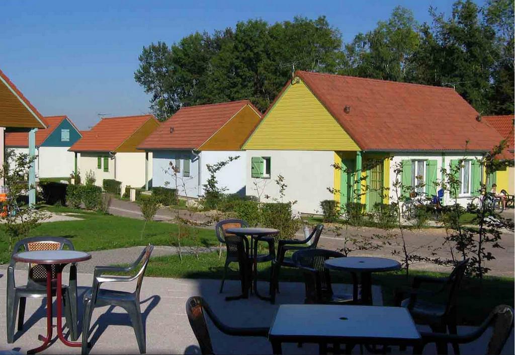 Marina Holyder Villa Giffaumont-Champaubert Rom bilde